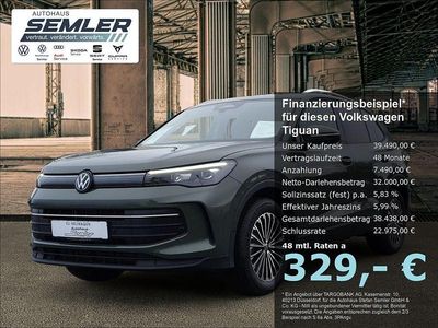 Cipressinogrün metallic Neu 2025 VW Tiguan R SUV | 39.490 € (Superpreis)