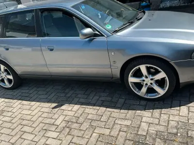 Używany Audi A4 150 KM (110 kW) 1997 Szary Kombi