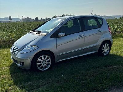 Mercedes A200