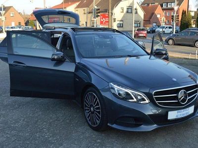 Gebraucht Mercedes E350 Avantgarde 258 PS (189 kW) 2015 Grau Limousine