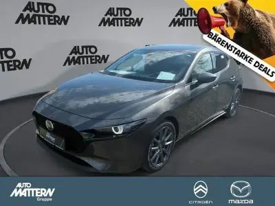 Neu Mazda 3 Center-Line 140 PS (102 kW) 2025 Grau Limousine