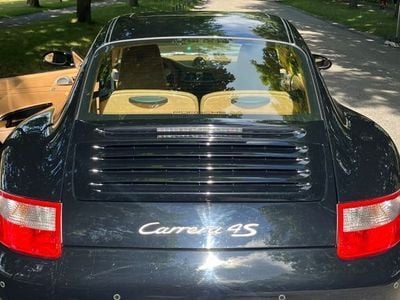 Porsche 911 Carrera 4S