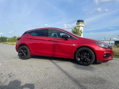 Rot Gebraucht 2021 Opel Astra Limousine | 13.000 € (Fairer Preis)