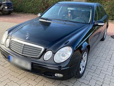 gebraucht Mercedes E200 KOMPRESSOR CLASSIC