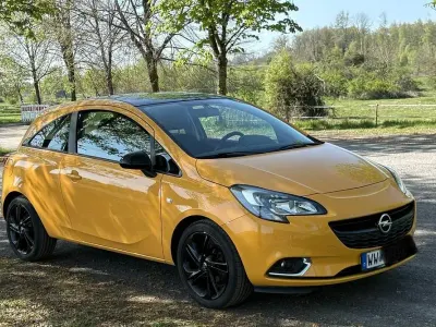Używany Opel Corsa Color Edition 90 KM (66 kW) 2016 Żółty Hatchback