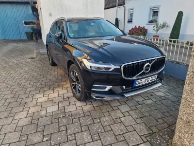 Gebraucht Volvo XC60 Momentum 190 PS (139 kW) 2019 Schwarz SUV