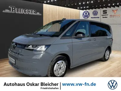Używany VW Multivan Basis 136 KM (100 kW) 2022 Szary Minivan