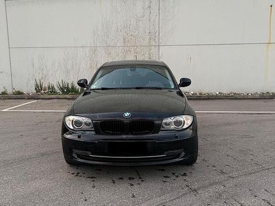 Gebraucht BMW 120 177 PS (130 kW) 2009 Schwarz Kleinwagen