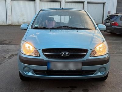 Gebraucht Hyundai Getz 67 PS (49 kW) 2010 Blau Kleinwagen
