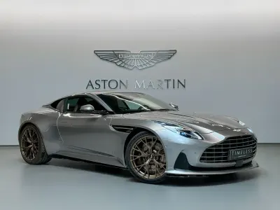 Gebraucht Aston Martin DB12 680 PS (500 kW) 2024 Silber