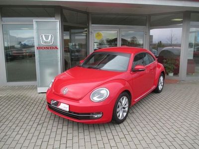 Gebraucht VW Beetle Design 105 PS (77 kW) 2012 Rot Kleinwagen