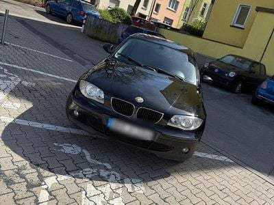Second-hand BMW 116 116 CP (85 kW) 2005 Negru Hatchback