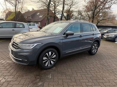 Gebraucht VW Tiguan Move 150 PS (110 kW) 2024 Grau SUV