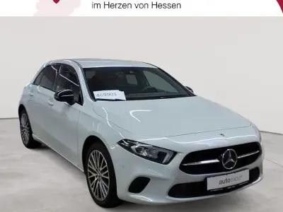 Gebraucht Mercedes A250 Advanced Plus 160 PS (117 kW) 2022 Weiß Limousine