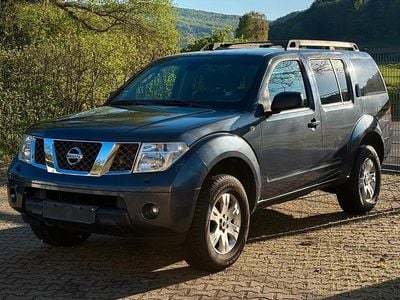 Usado Nissan Pathfinder 171 HP (125 kW) 2007 Cinzento SUV