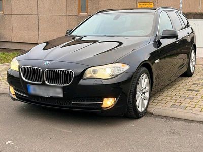 Schwarz Gebraucht 2012 BMW 520 Kombi | 8.500 € (Fairer Preis)