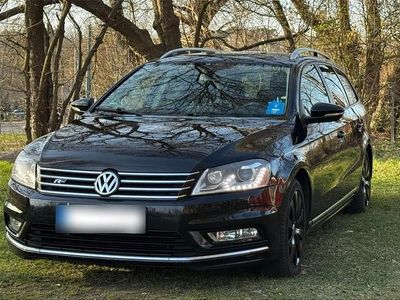 Second-hand VW Passat R-line 177 CP (130 kW) 2013 Negru Break
