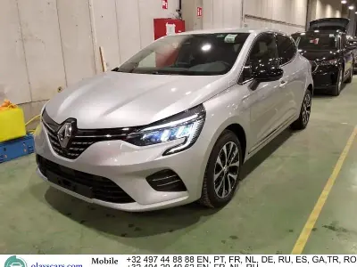 Gebraucht Renault Clio V Techno 90 PS (66 kW) 2023 Silber Limousine