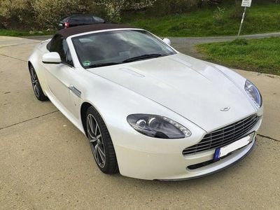 Aston Martin V8 Vantage