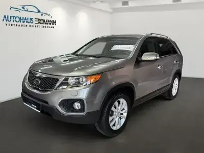Usata Kia Sorento Spirit 174 CV (127 kW) 2010 Grigio SUV