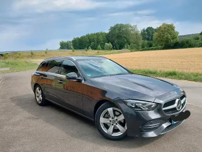 Gebraucht Mercedes C180 170 PS (125 kW) 2023 Grau Kombi