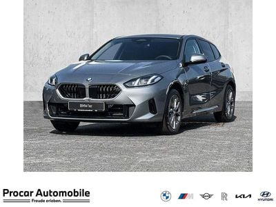 Neu BMW 120 156 PS (114 kW) 2026 Grau Kleinwagen