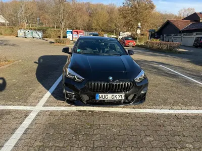 Gebraucht BMW 220 M Sport 178 PS (130 kW) 2023 Schwarz Coupé