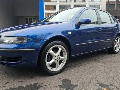Gebraucht Seat Leon Stella 105 PS (77 kW) 2003 Blau Kleinwagen