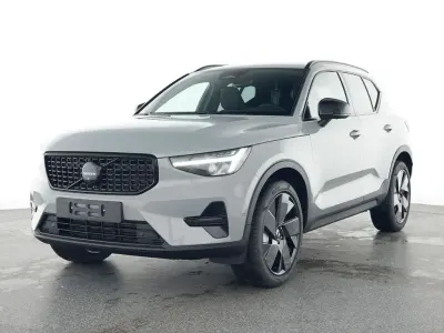 Gebraucht Volvo XC40 120 PS (88 kW) 2025 SUV