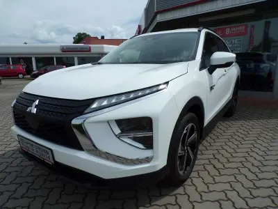 Gebraucht Mitsubishi Eclipse Cross Basis 98 PS (72 kW) 2022 Andenweiss (s) SUV
