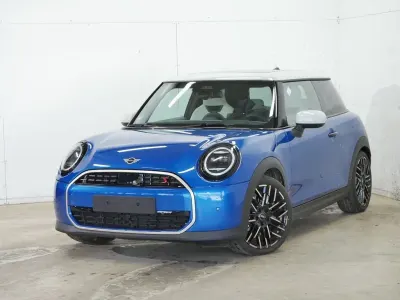 Occasion Mini John Cooper Works Favoured 204 PK (150 kW) 2025 Blauw Hatchback