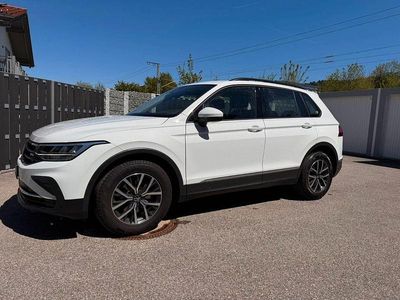 Second-hand VW Tiguan 150 CP (110 kW) 2023 Alb SUV