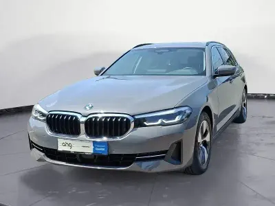 Gebraucht BMW 520 Shadowline 190 PS (139 kW) 2022 Grau Limousine