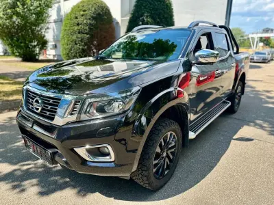Gebraucht Nissan Navara 360º 190 PS (139 kW) 2019 Schwarz Pickup