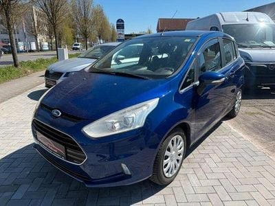 Usata Ford B-MAX Titanium 150 CV (110 kW) 2016 Blu Monovolume