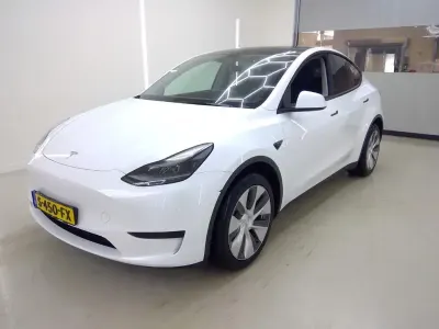 Usata Tesla Model Y Standard Range 250 kW (341 CV) 2022 Bianco SUV