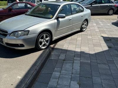 Silber Gebraucht 2003 Subaru Legacy Limousine | 6.000 €