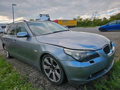 gebraucht BMW 525 d e60 Kombi tüv kleine unfall