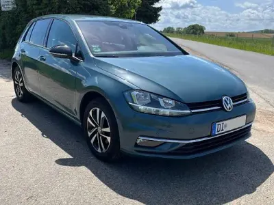 Gebraucht VW Golf VII IQ Drive 150 PS (110 kW) 2019 Blau Limousine