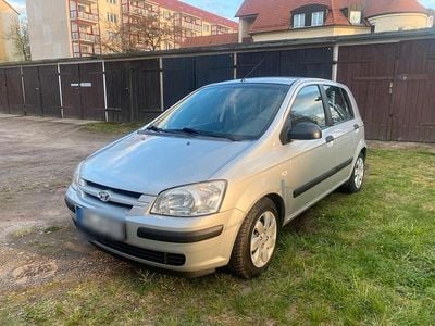Second-hand Hyundai Getz 63 CP (46 kW) 2004 Argintiu Hatchback