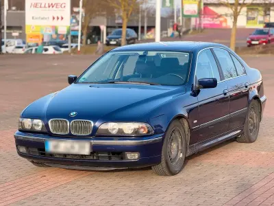 Gebraucht BMW 520 150 PS (110 kW) 1996 Blau Limousine