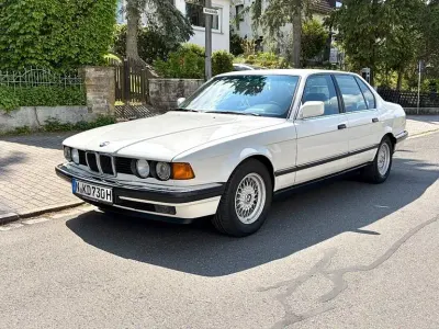 Gebraucht BMW 730 188 PS (138 kW) 1990 Weiß Limousine