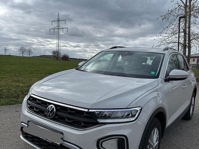 Gebraucht VW T-Roc Life 110 PS (80 kW) 2022 Grau SUV