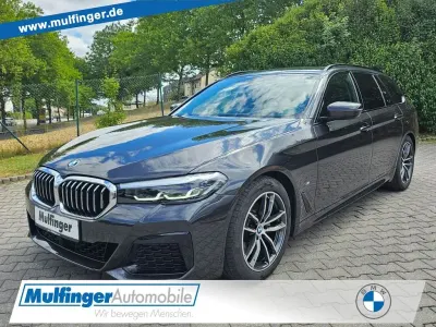 Gebraucht BMW 520 M Sport 190 PS (139 kW) 2023 Grau Limousine