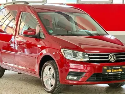 Gebraucht VW Caddy 102 PS (75 kW) 2016 Rot Van / Kleinbus