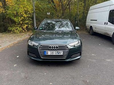 Grün Gebraucht 2017 Audi A4 Ambiente Kombi | 14.600 € (Guter Preis)