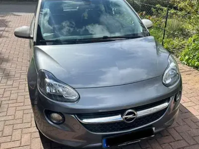 Używany Opel Adam Glam 87 KM (63 kW) 2018 Szary Hatchback