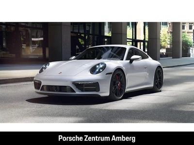 Porsche 911 Carrera 4 GTS