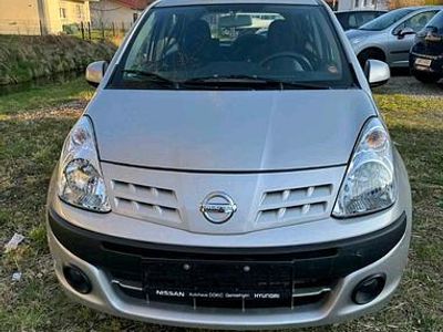 Nissan Pixo