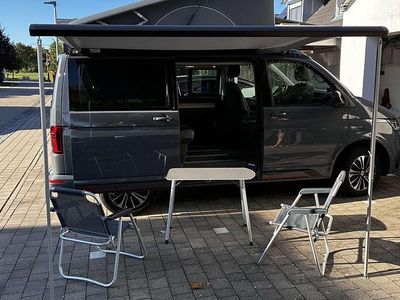 Gebraucht VW California Edition 150 PS (110 kW) 2023 Grau Van